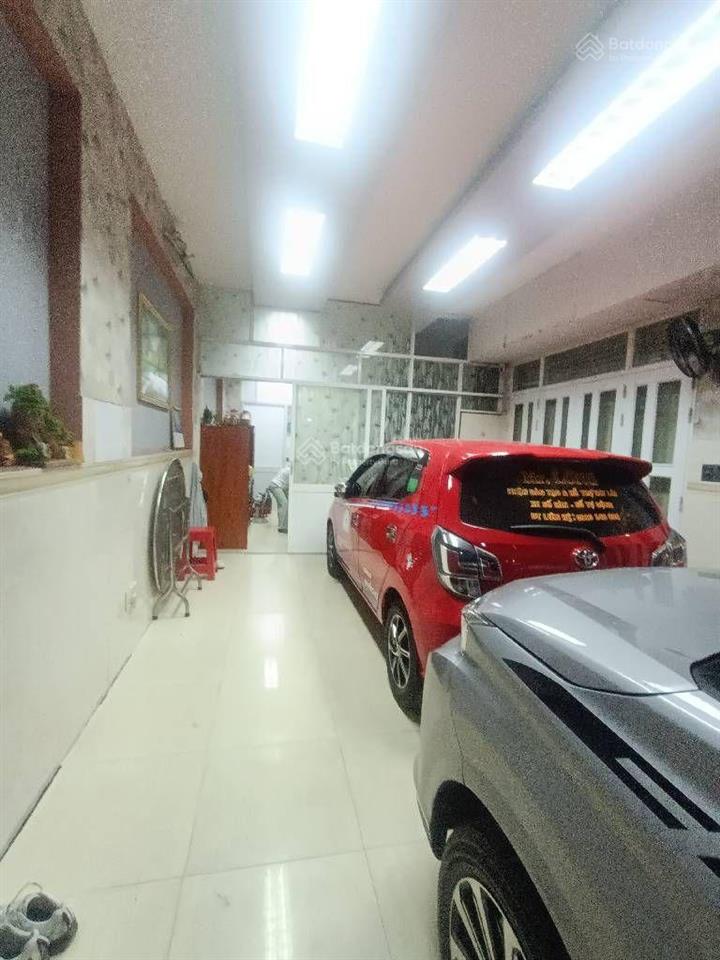Giảm 100tr nhà góc 2 mặt tiền đỗ hành q12  88m² 4 tầng  còn 8,7 tỷ.