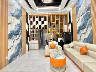 Nhà đẹp gần tô ký q12  hẻm 5m xe hơi thông  2 tầng  64m2  giá 4.75 tỷ