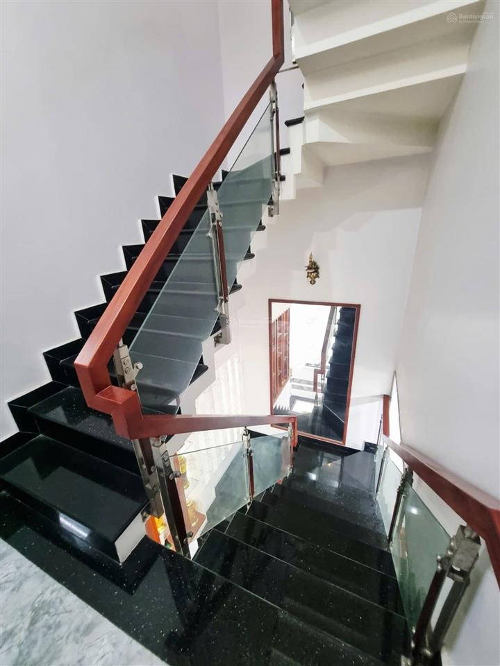 Giảm 700tr mặt tiền kinh doanh 4 tầng, trương thị hoa  q12