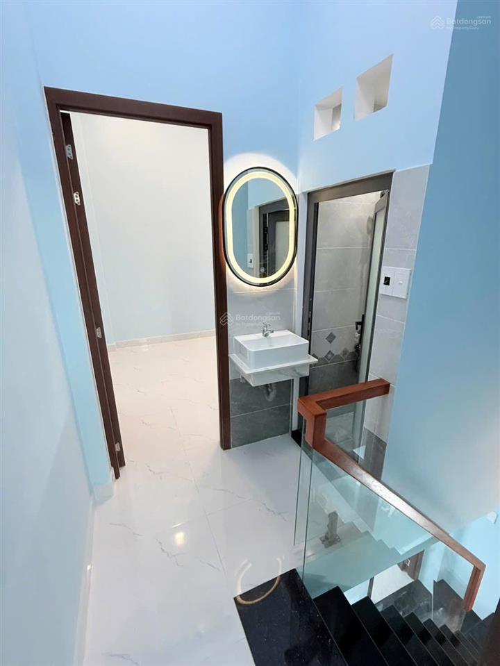 Mặt tiền đường 45  chợ bình chiểu ql13  thủ đức  3 tầng  giá 5.35 tỷ
