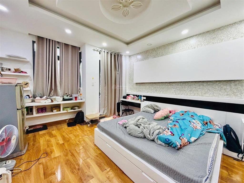 Nhà mặt tiền 5 tầng nguyễn văn công  gần sân bay  80m2  giá 15.6 tỷ