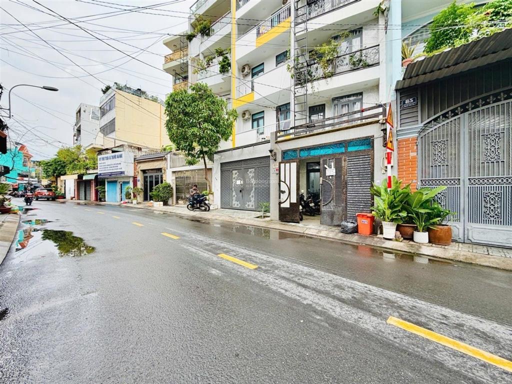 Nhà mặt tiền 5 tầng nguyễn văn công  gần sân bay  80m2  giá 15.6 tỷ