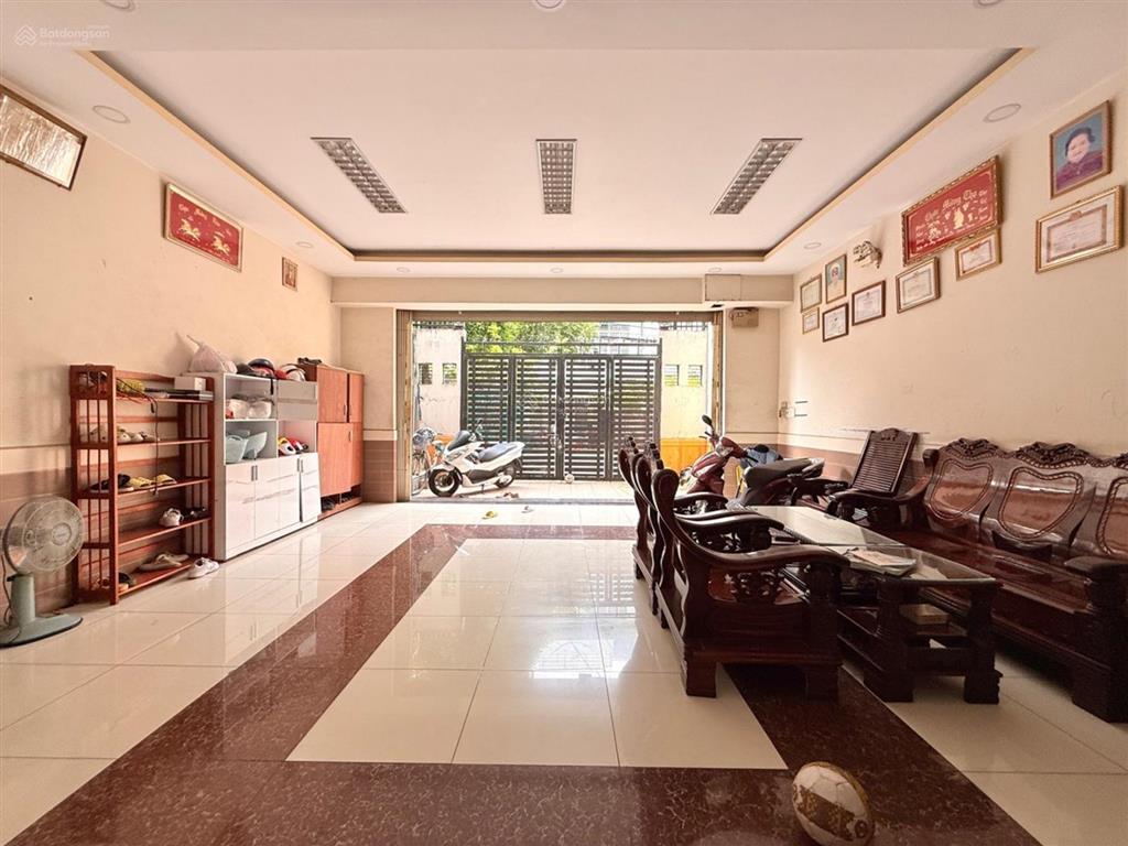 Hàng hiếm khu k82  tô ký  4 tầng  133m2  ngang 6.5m  giá 13.5 tỷ