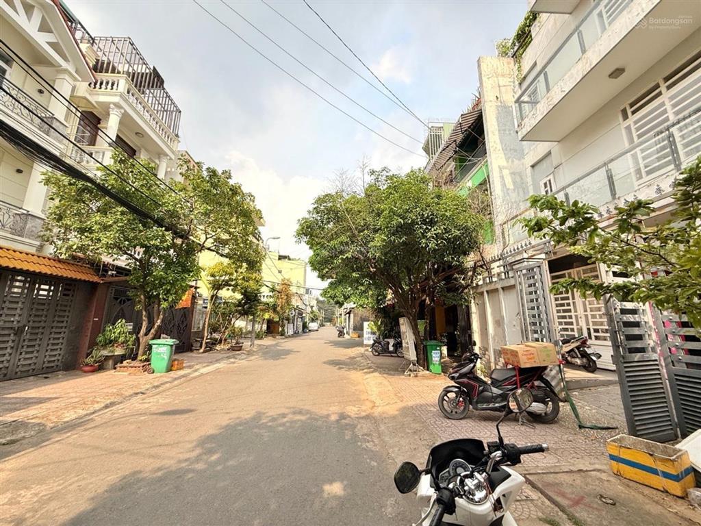 Hàng hiếm khu k82  tô ký  4 tầng  133m2  ngang 6.5m  giá 13.5 tỷ