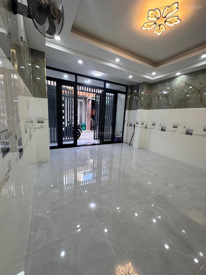 Bán gấp nhà 2 tầng  cư xá phú lâm a hẻm ô tô 48m2  chỉ 5,68 tỷ