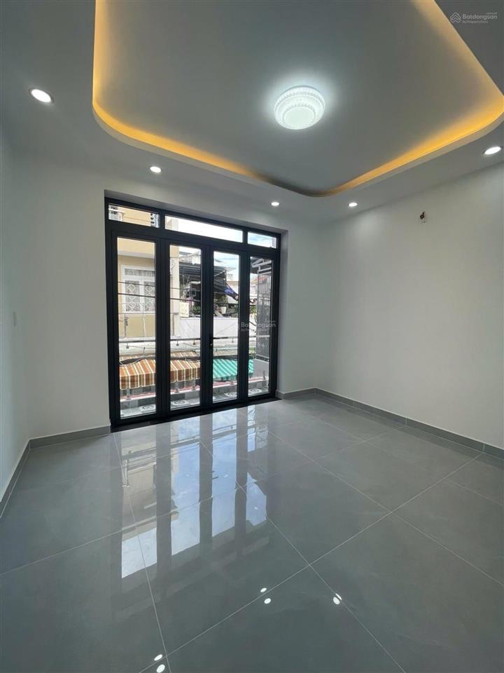 Bán gấp nhà 2 tầng  cư xá phú lâm a hẻm ô tô 48m2  chỉ 5,68 tỷ