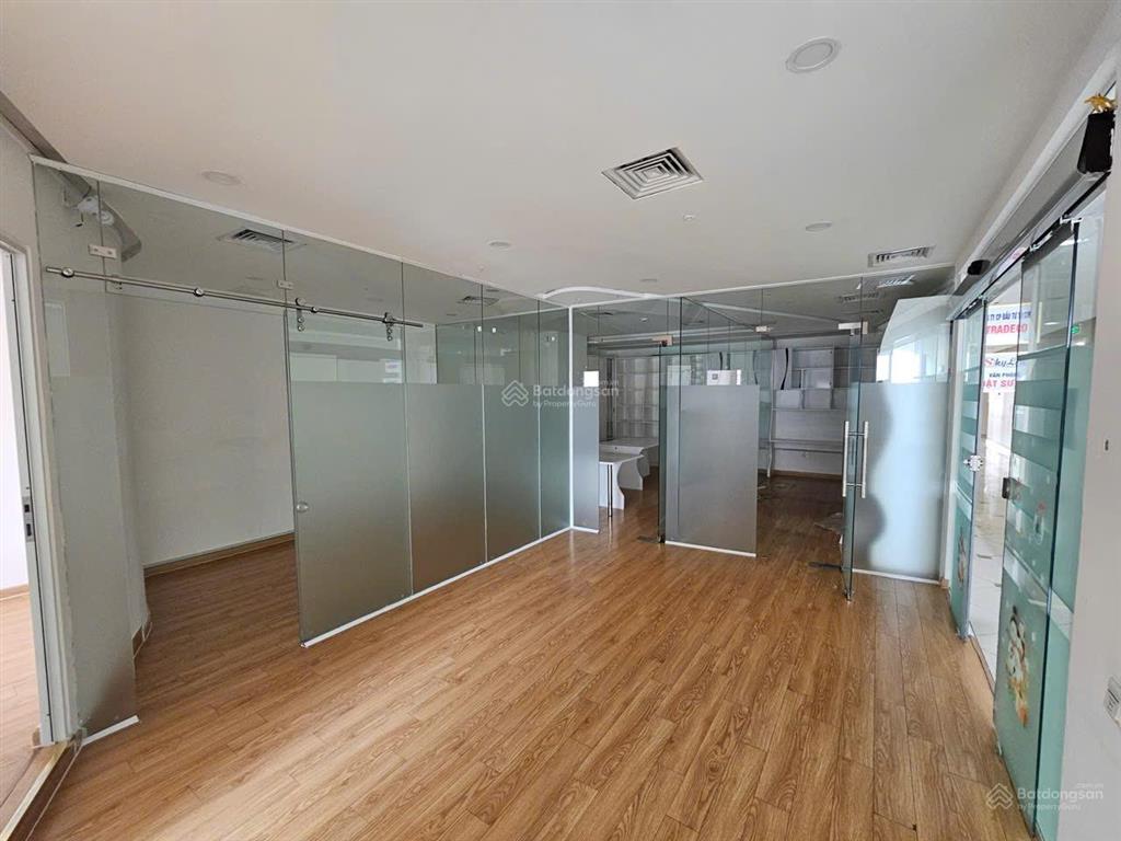 Cho thuê văn phòng cantavil premier office area 9th floor 82m²