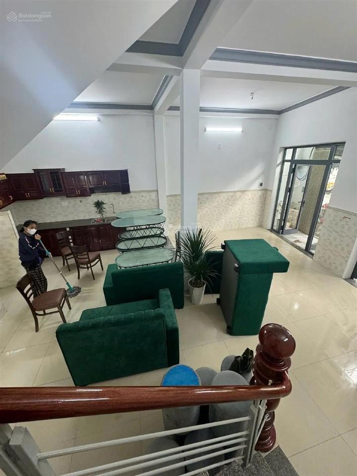 Quỹ đất hiếm có nhà bán ra  đường mỹ khê 7  vài phút đi bộ ra biển mỹ khê