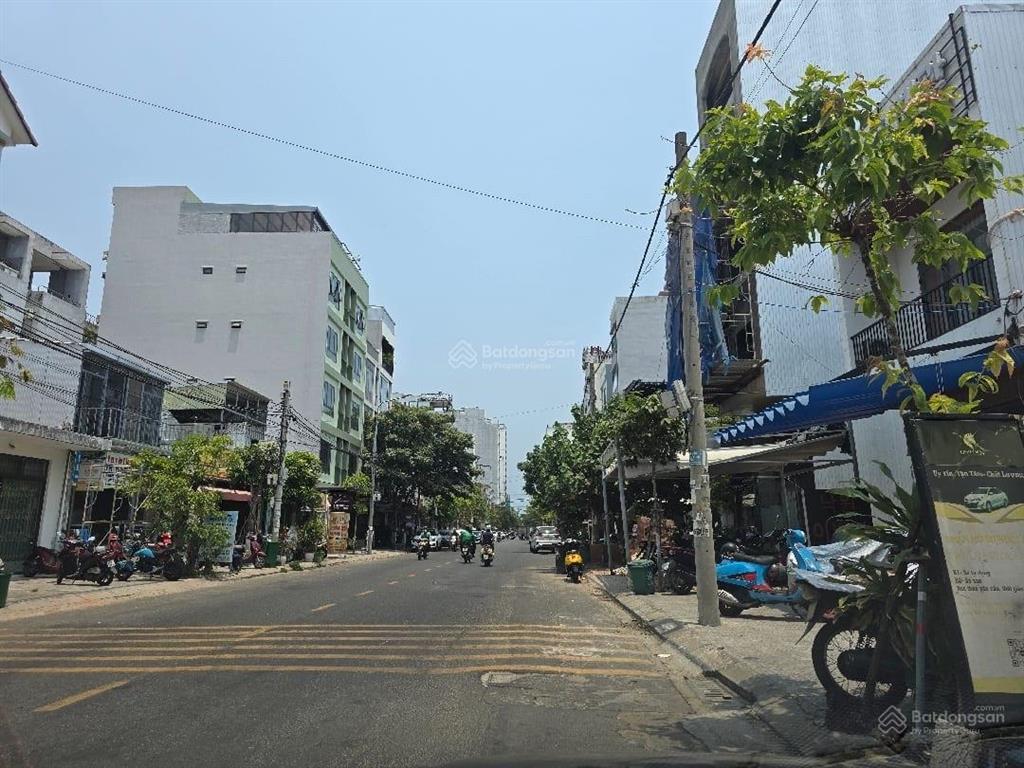 Hiếm có khó tìm  lô đôi đỗ bá 200m2 vuông vức đẹp như hoa hậu