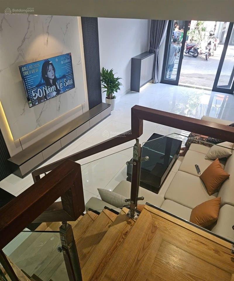 Bán nhà 2,5 tầng đường hoàng tích trí ra bờ sông như nguyệt thuận phước