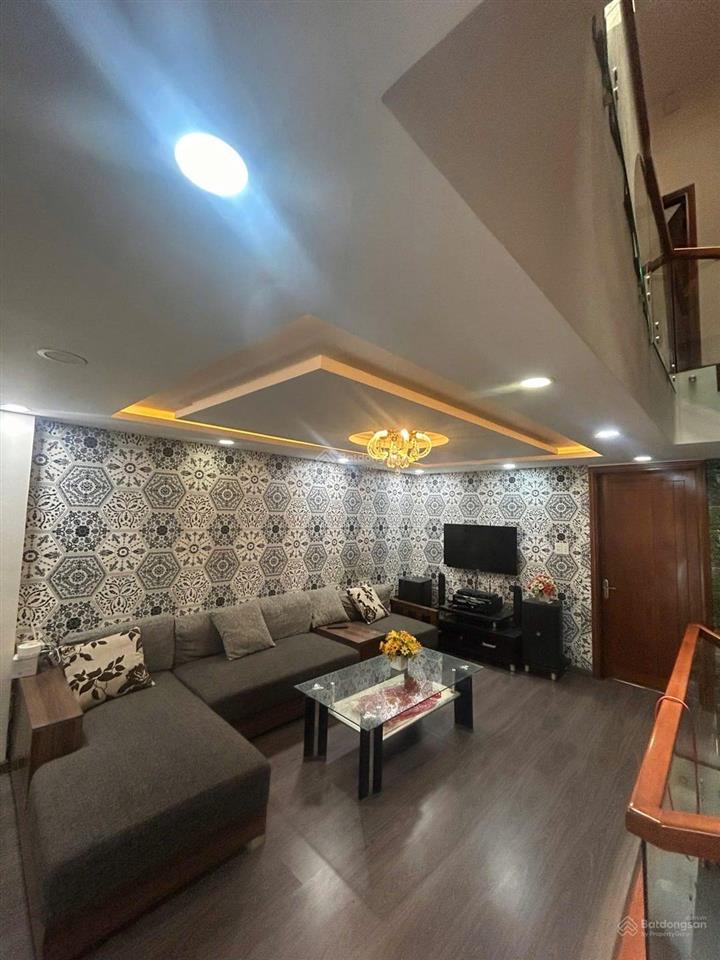 13 tỷ nhà 4 tầng đường bùi viện, hòa cường, đà nẵng