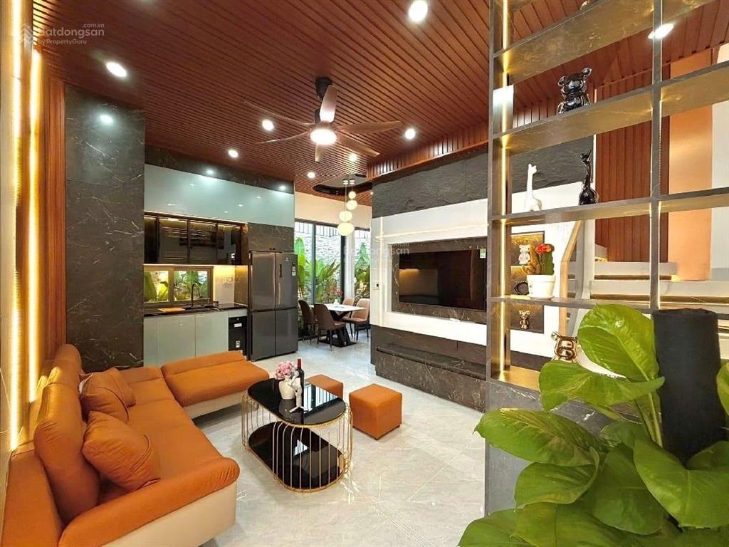5,x tỷ  dòng tiền 24tr/tháng  kiệt 5m đường dũng sĩ thanh khê sát 2 trường đại học