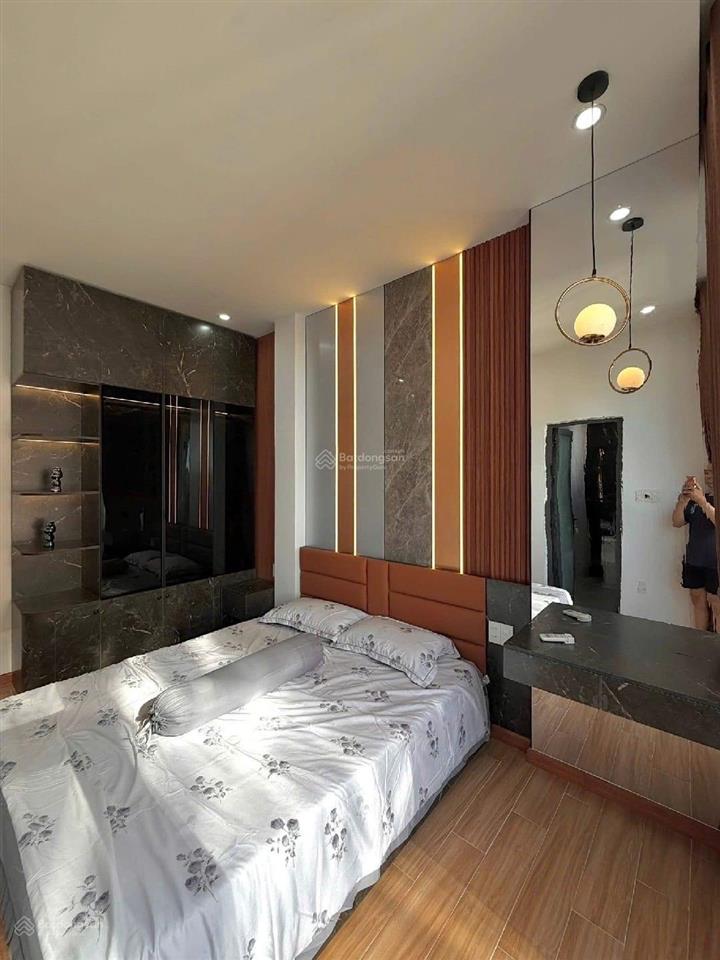 5,x tỷ  dòng tiền 24tr/tháng  kiệt 5m đường dũng sĩ thanh khê sát 2 trường đại học