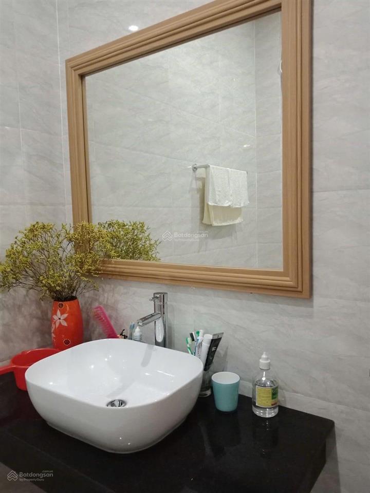 Nhà 3 tầng nguyễn đình chiểu đường 7m5 full nội thất gỗ tốt để lại  148,3m2 10,*** tỷ