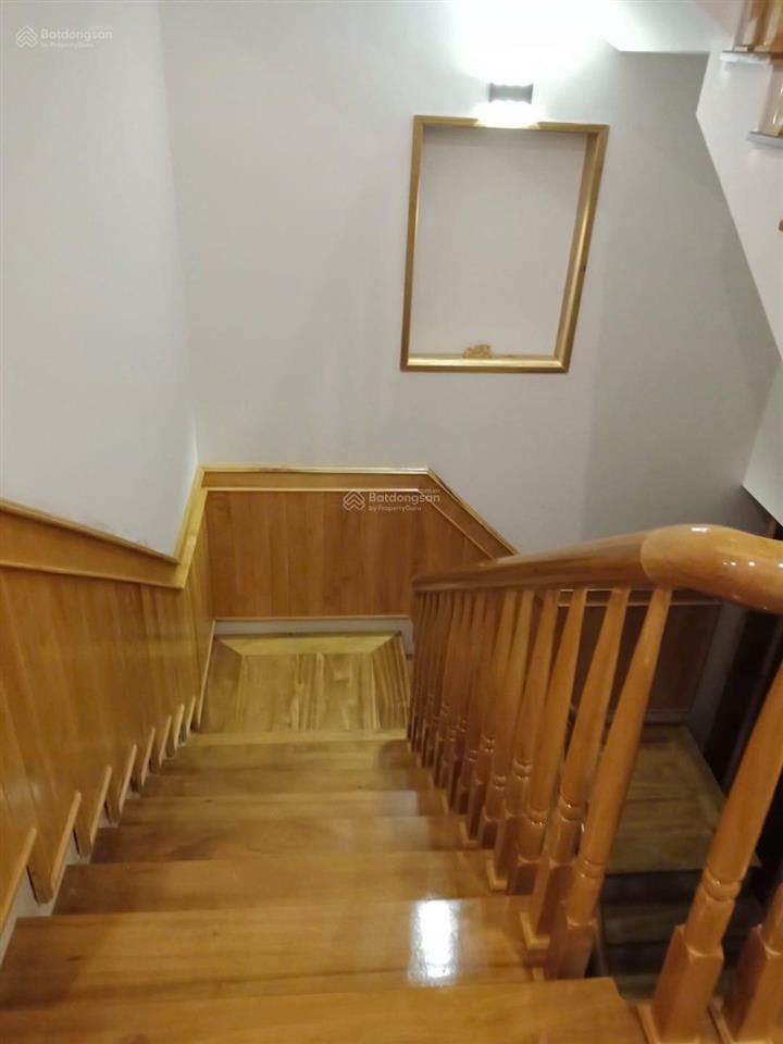 Nhà 3 tầng nguyễn đình chiểu đường 7m5 full nội thất gỗ tốt để lại  148,3m2 10,*** tỷ