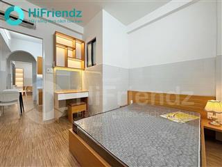 Cho thuê chdv 2 phòng ngủ tại đường phan xích long, nội thất mới.