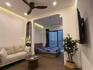 Cho thuê chdv tại nguyễn văn thương, phường 25  full nội thất, ban công, sát bên gtvt,