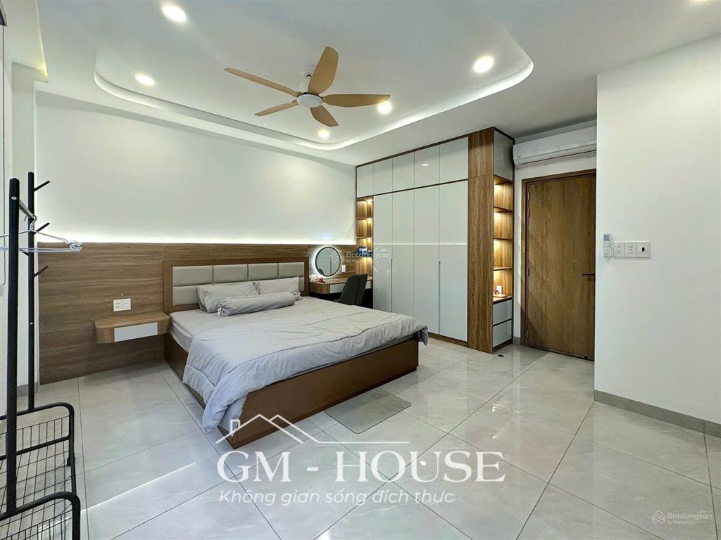 Studio thoáng mát tại nguyễn hữu cảnh  nhà mới, full nội thất  giáp bên quận 1