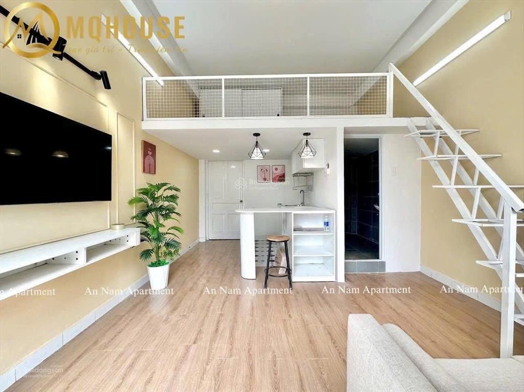 Cho thuê duplex rộng rãi full nội thất ngay tại ngã tư hàng xanh  thuận tiện di chuyển trung tâm