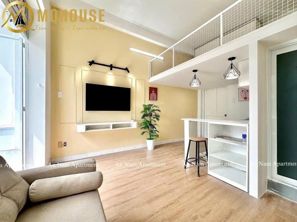 Cho thuê duplex rộng rãi full nội thất ngay tại ngã tư hàng xanh  thuận tiện di chuyển trung tâm