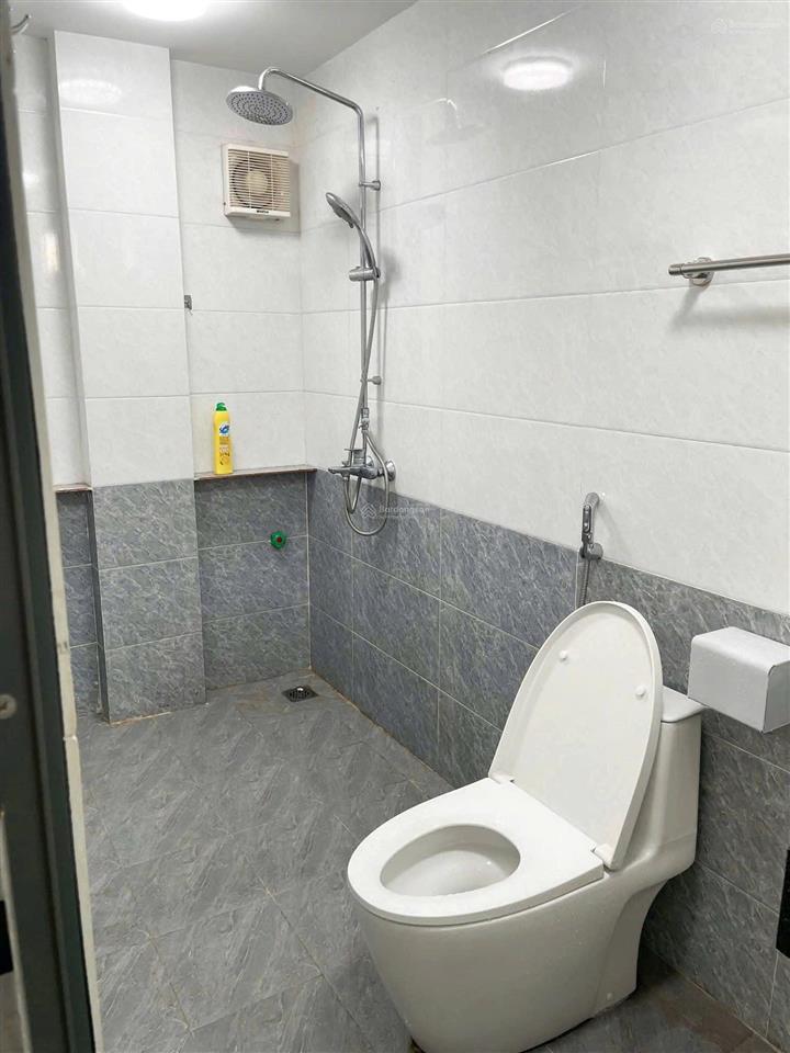 Cho thuê chdv cách ngoại thương chỉ 500m,thuận tiện uth, hutech dạng phòng studio  1pn chỉ từ 7tr2