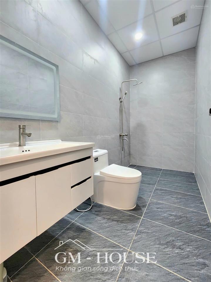 Cho thuê căn hộ dịch vụ mới rộng hơn 50m2, full nội thất tại xô viết nghệ tĩnh, bình thạnh