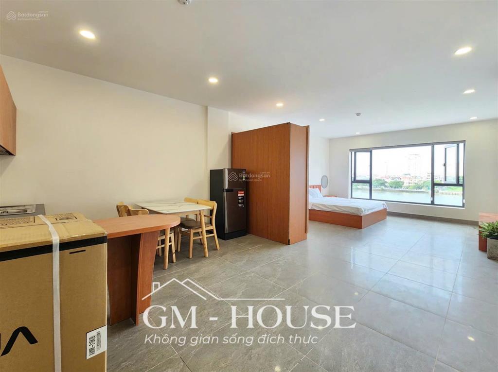 Cho thuê căn hộ full nội thất rộng hơn 40m2 mới 100% tại xô viết nghệ tĩnh, view sông
