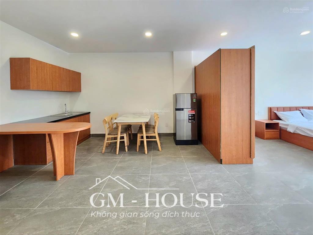 Cho thuê căn hộ full nội thất rộng hơn 40m2 mới 100% tại xô viết nghệ tĩnh, view sông