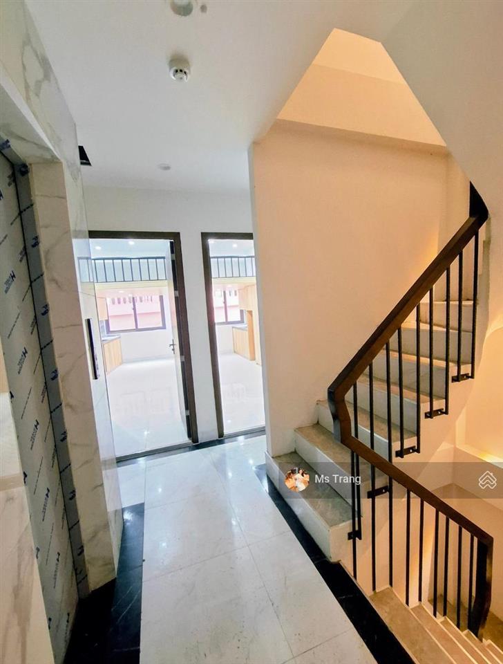 Chính chủ gửi bán nhà dòng tiền phố thanh bình hà đông giá nhỉnh 18 tỷ,dt 82m x 6 tầng,mt5m vip