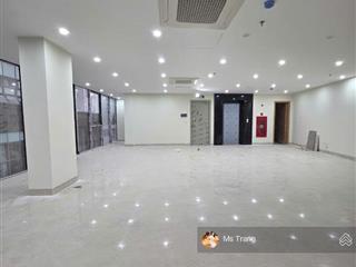 Dt 2 tỷ/năm! bán tòa văn phòng 10 tầng mặt phố lê văn lương, cầu giấy, 120m2, mặt tiền 13m, 81 tỷ
