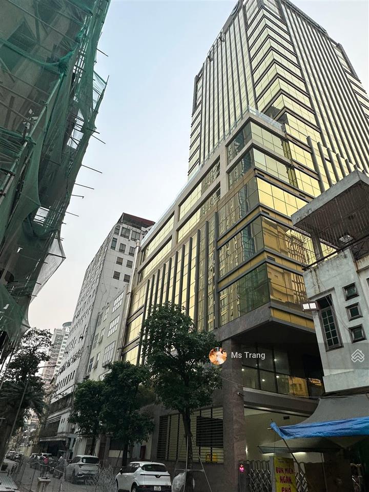 Siêu phẩm láng hạ shophouse đẳng cấp ba đình 121m,8 tầng mt 5.5m 71 tỷ