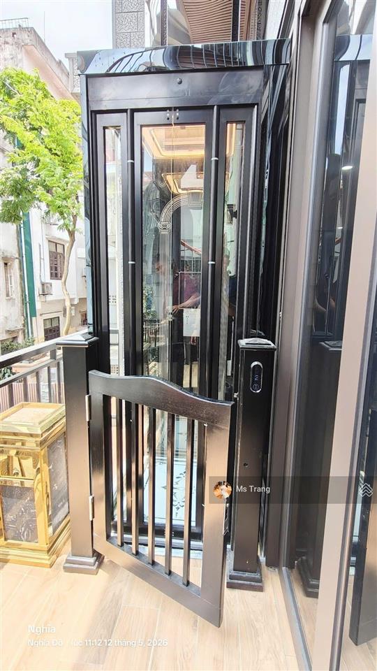 Cầu giấy,phân lô trần cung, lô góc 3 thoáng,117m, 3 tầng, mt 11.7m, ôtô tránh đẳng cấp hiện đại vip