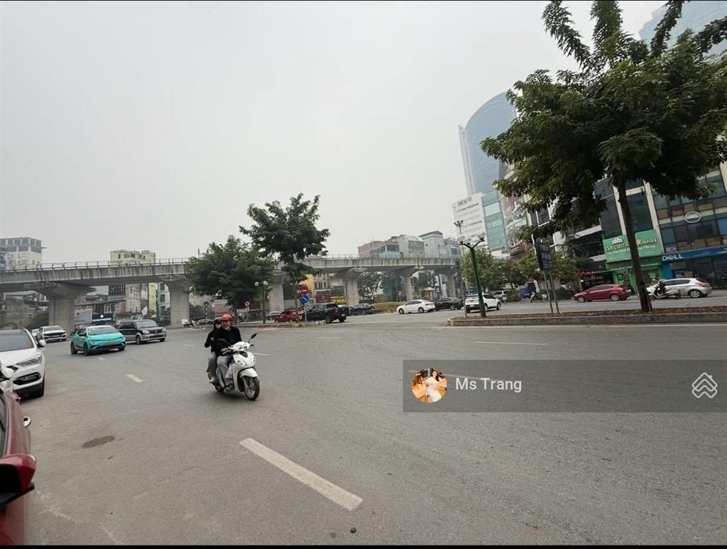 Đất vàng mặt phố nguyễn văn huyên 2 mặt thoáng 240m, mt 13.7m, 94tỷ tt cầu giấy, đầu tư giữ tiền