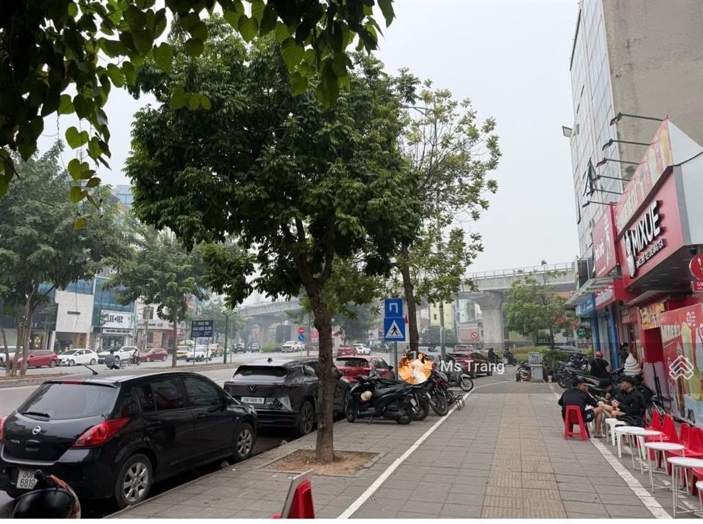 Đất vàng mặt phố nguyễn văn huyên 2 mặt thoáng 240m, mt 13.7m, 94tỷ tt cầu giấy, đầu tư giữ tiền