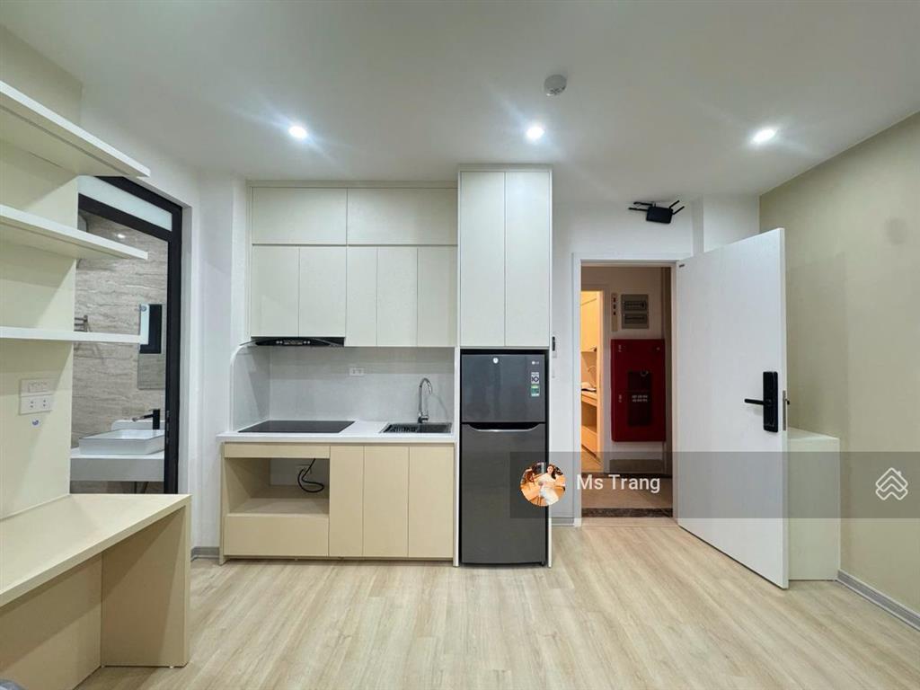 Apartment nguyễn thị định lô góc,155m,7 tầng,mt 12.9m, 24 căn hộ dòng tiền 200tr/tháng, tt cầu giấy