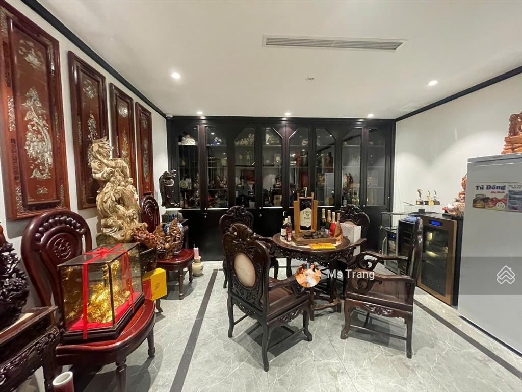 Biệt thự đơn lập kđt dịch vọng 307m, 4tầng hầm,mt 16m,112tỷ,vỉa hè thang máy giới tinh hoa cầu giấy