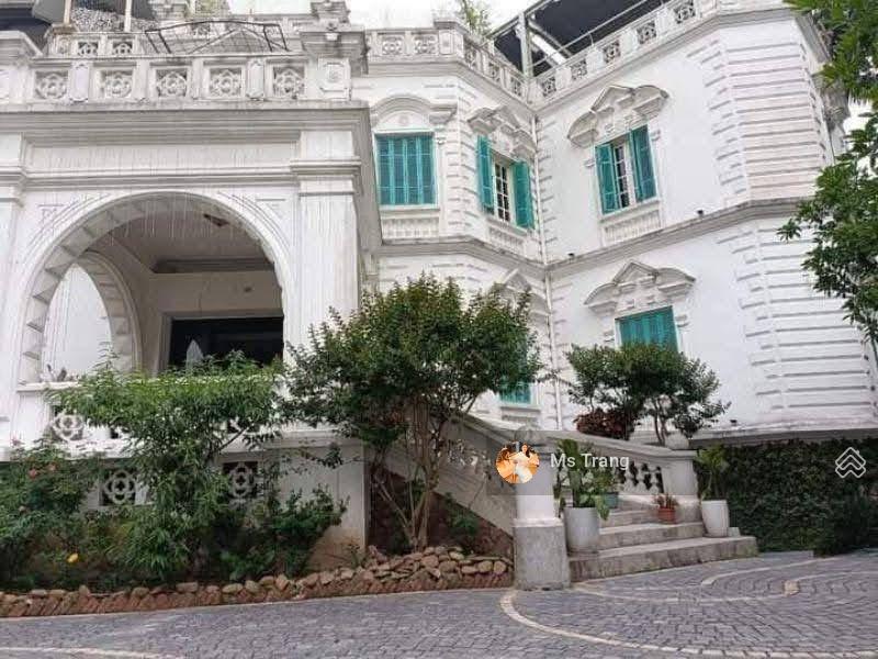 Lâu đài 5 sao vip, ngọc thụy 1333m view trọn sông hồng & cầu long biên 1333m,4 tầng,mt 21m, 175 tỷ