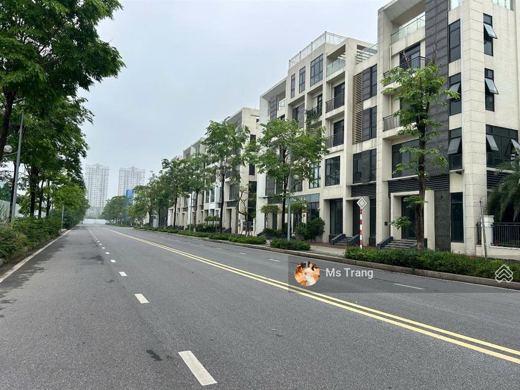 Starlake tây hồ tây 159m biệt thự 5 tầng thang máy 2 mặt đường mt 8m đẳng cấp kinh doanh