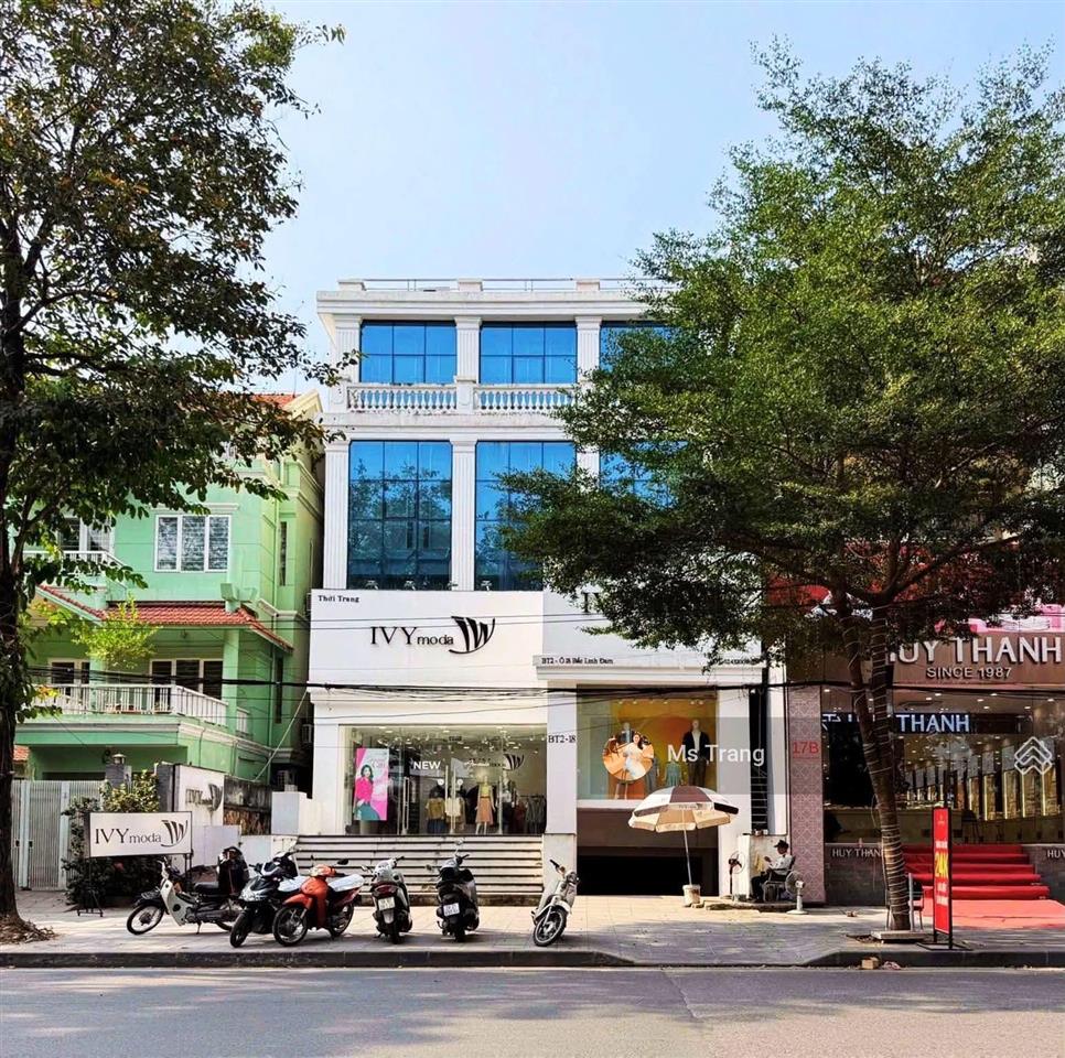 Chủ ngộp bank bán gấp biệt thự bán đảo linh đàm 302m mt 18m view hồ giá chỉ 7x tỷ