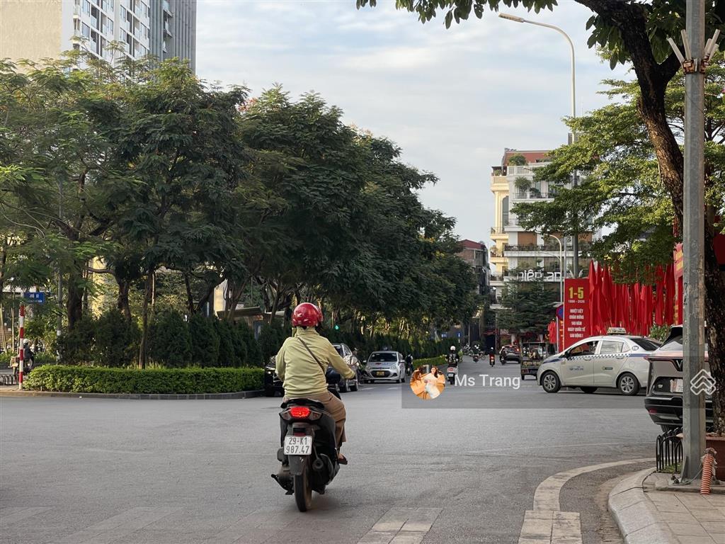 Phân lô trần quang diệu vỉa hè ô tô tránh 97m,4 tầng,mt 10m, chỉ 51 tỷ, gần quận uỷ đống đa thông