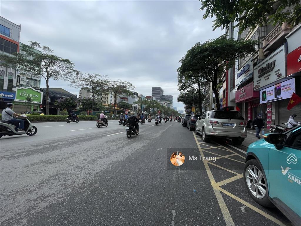 Building xã đàn vip đống đa 10tầng tm full khách thuê,118m,10tầng 39tỷ 2 thoáng ô tô vào nhà