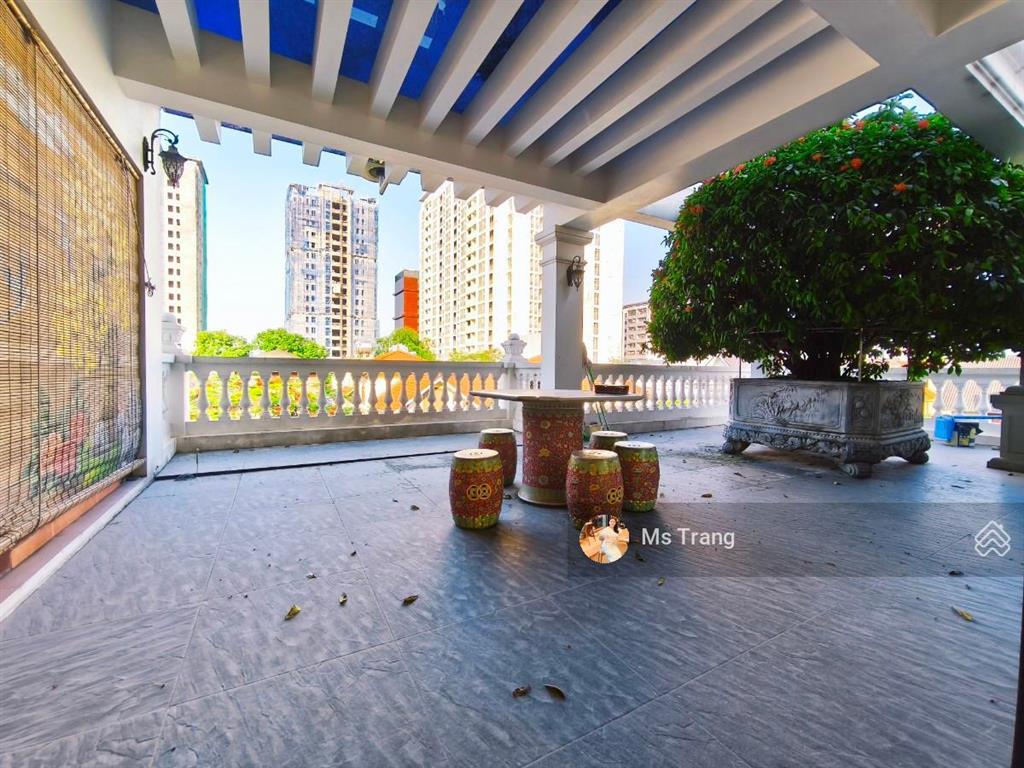 Biệt thự pháp vân 347m, lô góc mt 22m, xây mới tân cổ điển, thang máy, 107 tỷ vip nhất hoàng mai