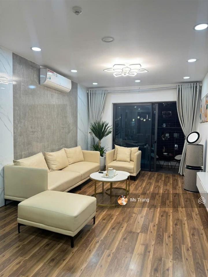 Bán căn hộ goldmark city hồ tùng mậu 122m2, 3pn 3vs, sổ đỏ chính chủ giá 10.2 tỷ bắc từ liêm
