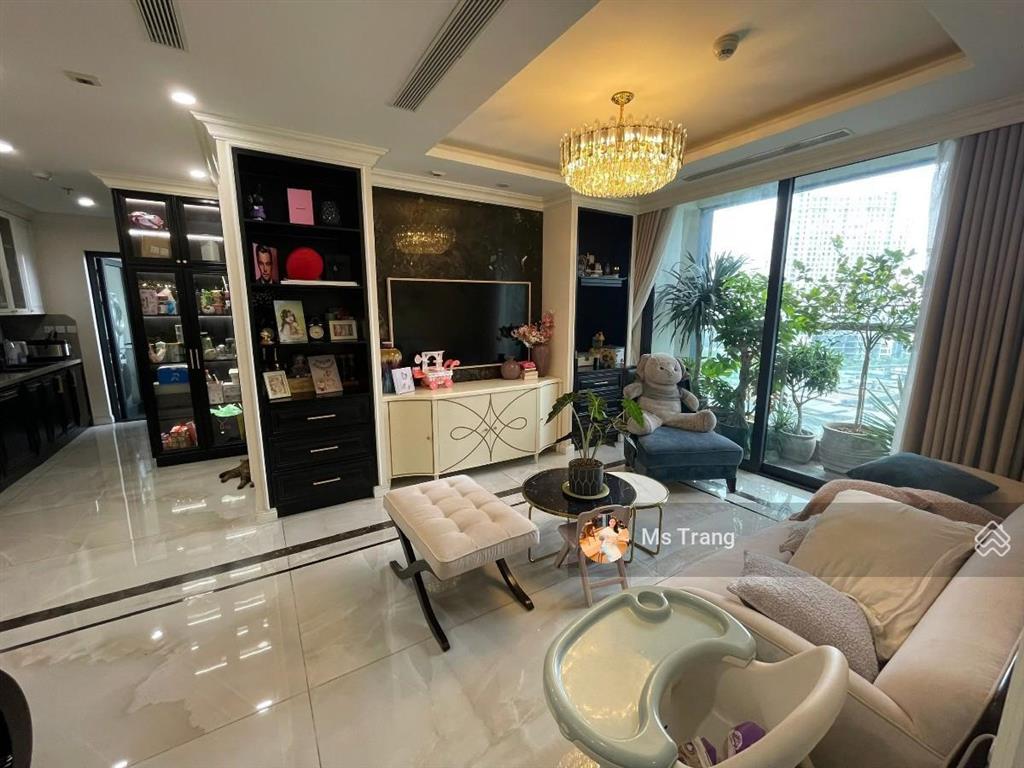 Chung cư sunshine city 105m2 full nội thất cao cấp, slot ôtô riêng, vị trí ciputra tây hồ 10.5 tỷ