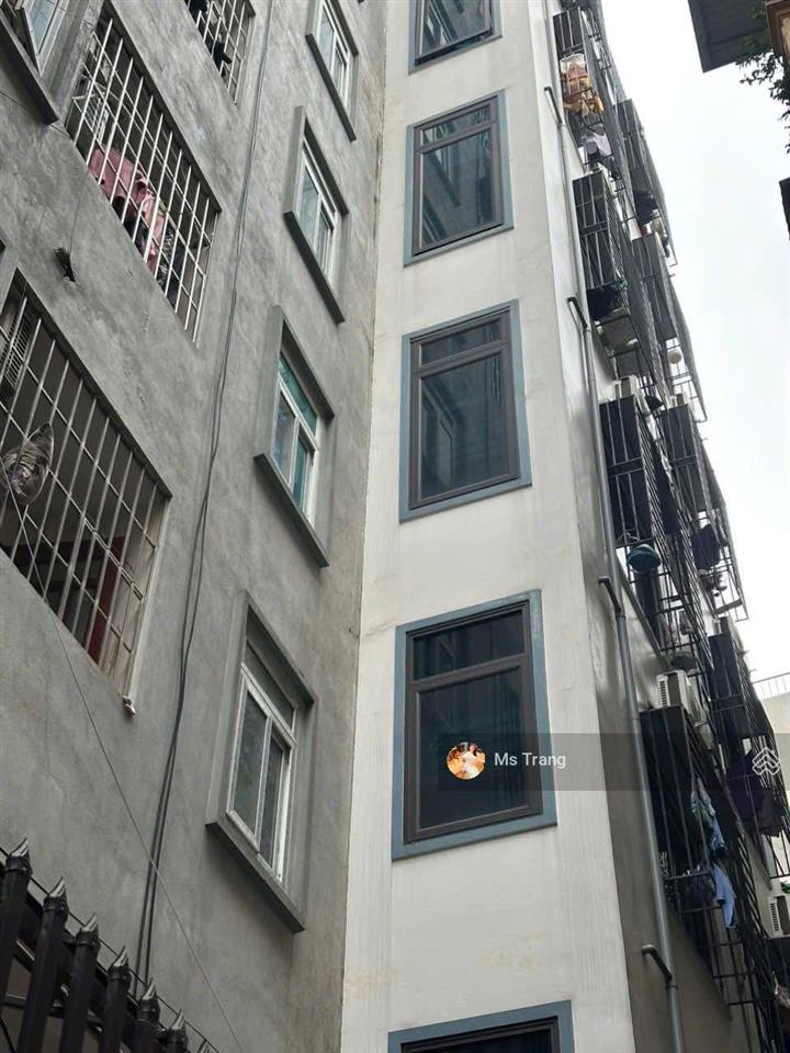 Giảm sốc 4 tỷ! tòa ccmn thịnh quang 155m, 9 tầng, 28 phòng, dòng tiền 150tr/tháng, 3x tỷ đống đa