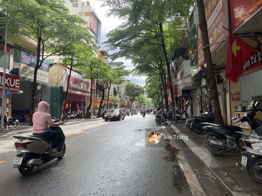 Mặt phố khâm thiên 137m, mt 7m, vỉa hè, kinh doanh đỉnh, chỉ 7x tỷ đống đa giáp phố cổ hoàn kiếm
