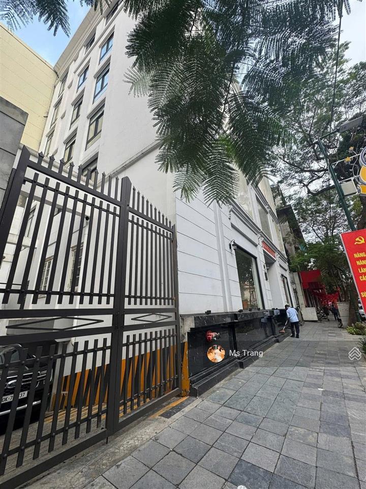 Biểu tượng thương mại tràng thi mt 25m 330m building văn phòng giữa lõi hoàn kiếm