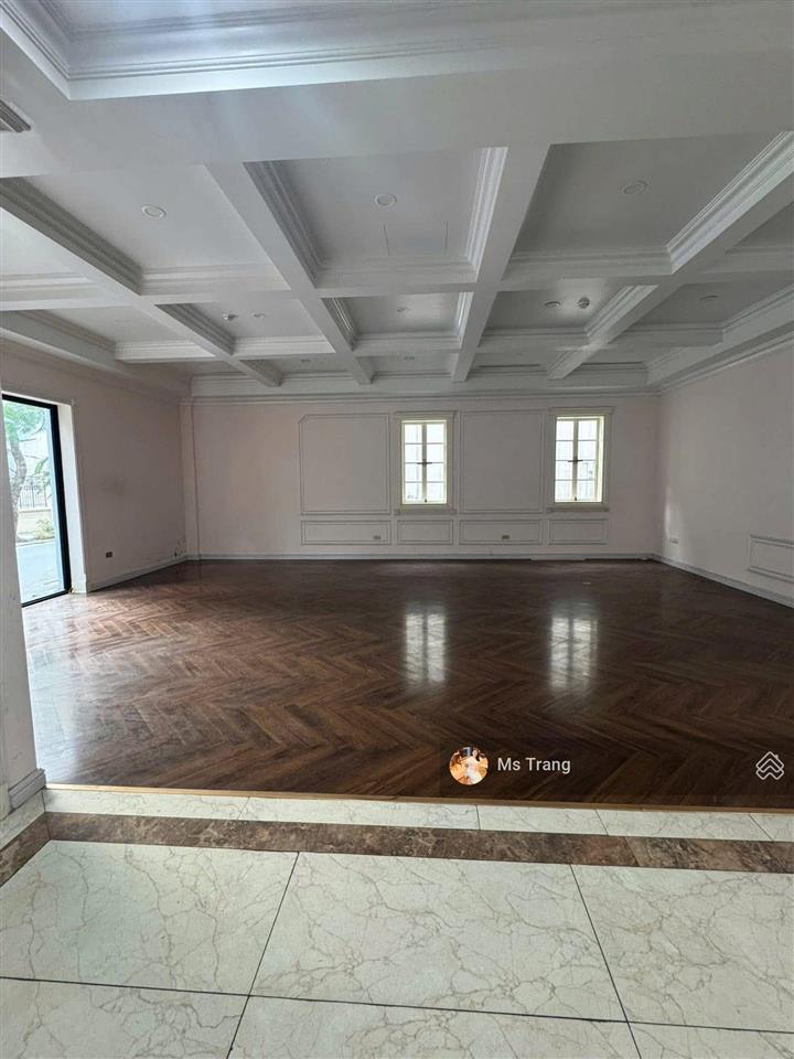 Biểu tượng thương mại tràng thi mt 25m 330m building văn phòng giữa lõi hoàn kiếm