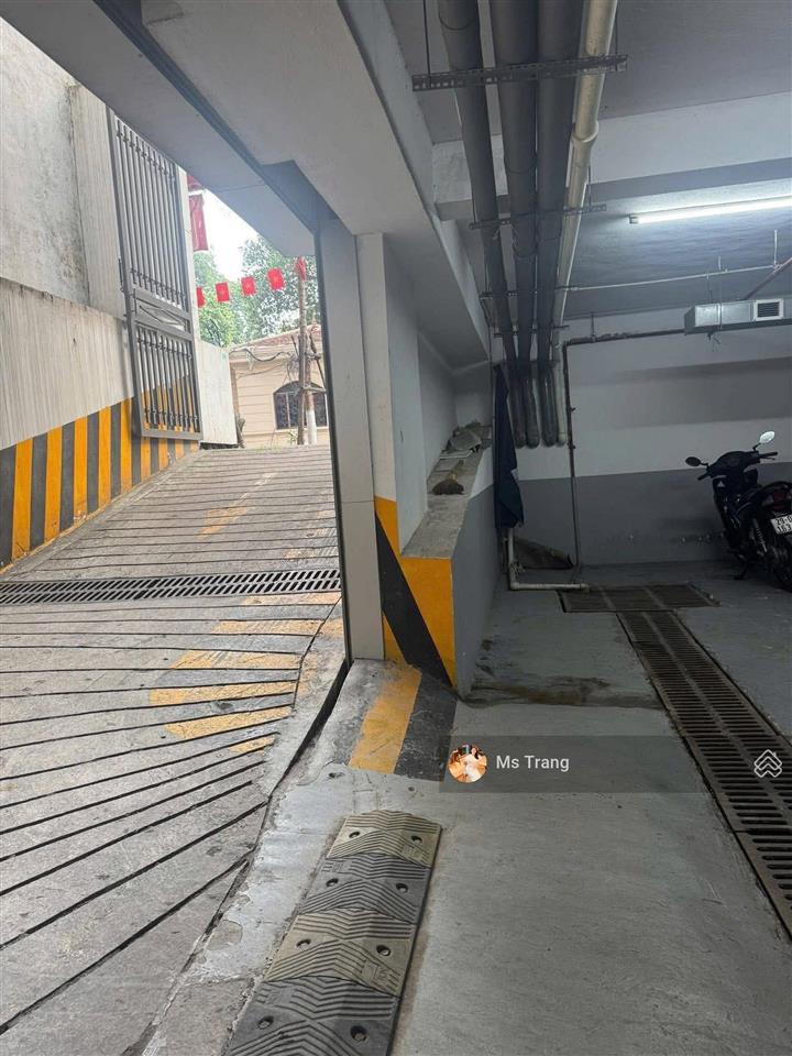Biểu tượng thương mại tràng thi mt 25m 330m building văn phòng giữa lõi hoàn kiếm