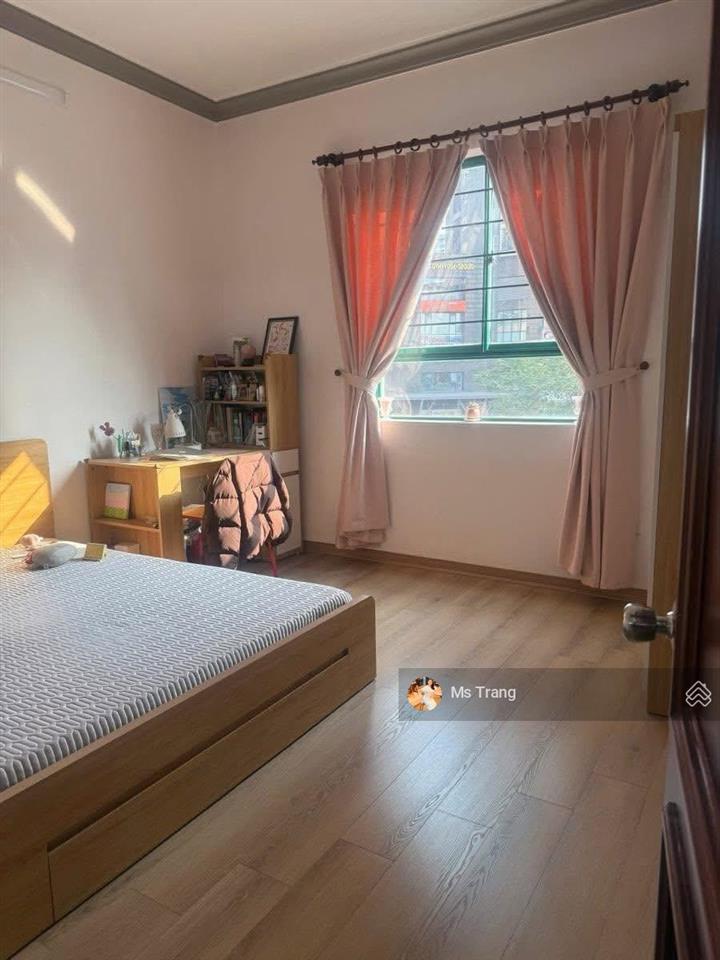 Chung cư hoàng đạo thúy 127m², 2pn, full nội thất cao cấp, sổ đỏ, chỉ 9.4 tỷ cầu giấy